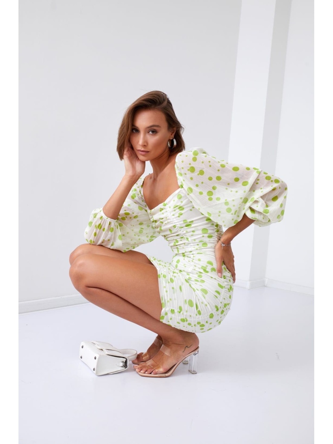 Rochie drapată cu buline, crem și lime 2940 - Magazin online - Boutique